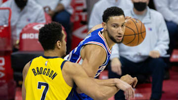 Ben Simmons, Malcolm Brogdon, Sixers Mandatory Credit: Bill Streicher-USA TODAY Sports