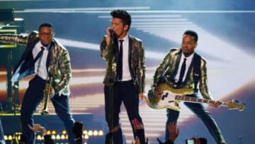 Feb 2, 2014; East Rutherford, NJ, USA; Recording artist Bruno Mars performs during Super Bowl XLVIII half time show at MetLife Stadium. Mandatory Credit: Kirby Lee-USA TODAY Sports