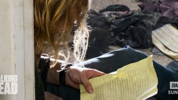 Dwight. Letter. The Walking Dead. AMC.