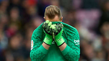 BARCELONA, SPAIN - DECEMBER 02: Ter Stegen of Barcelona reacts during the La Liga match between Barcelona and Celta de Vigo at Camp Nou on December 2, 2017 in Barcelona, Spain. (Photo by Manuel Queimadelos Alonso/Getty Images)