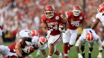 PASADENA, CA - JANUARY 01: Rodney Anderson #24 of the Oklahoma Sooners runs the ball down field for a 41 yard touchdown in the 2018 College Football Playoff Semifinal Game agains the Georgia Bulldogs at the Rose Bowl Game presented by Northwestern Mutual at the Rose Bowl on January 1, 2018 in Pasadena, California. (Photo by Sean M. Haffey/Getty Images)
