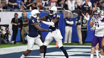GLENDALE, AZ - DECEMBER 30: DaeSean Hamilton