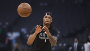 SACRAMENTO, CALIFORNIA - OCTOBER 29: Richaun Holmes #22 of the Sacramento Kings warms up before the game before the game against the Miami Heat at Golden 1 Center on October 29, 2022 in Sacramento, California. NOTE TO USER: User expressly acknowledges and agrees that, by downloading and/or using this photograph, User is consenting to the terms and conditions of the Getty Images License Agreement. (Photo by Lachlan Cunningham/Getty Images)