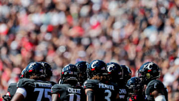 Cincinnati Bearcats take on Oklahoma Sooners at Nippert Stadium in 2023.