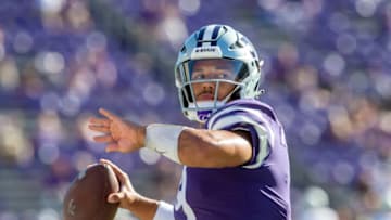 Kansas State Wildcats quarterback Adrian Martinez (9) warms up (Scott Sewell-USA TODAY Sports)