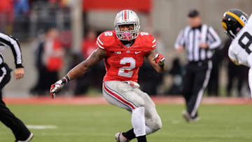 COLUMBUS, OH - OCTOBER 19: Ryan Shazier #2 of the Ohio State Buckeyes in action against the Iowa Hawkeyes at Ohio Stadium on October 19, 2013 in Columbus, Ohio. (Photo by Jamie Sabau/Getty Images)