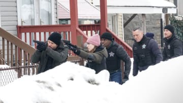 CHICAGO P.D. -- "The Radical Truth" Episode 810 -- Pictured: (l-r) Patrick John Flueger as Adam Ruzek, Marina Squerciati as Kim Burgess, Cleveland Berto as Andre Cooper, Jason Beghe as Hank Voight, Jesse Lee Soffer as Jay Halstead -- (Photo by: Lori Allen/NBC)
