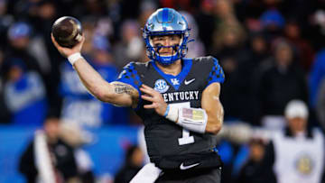 2023 NFL mock draft; Kentucky Wildcats quarterback Will Levis (7) passes the ball during the third quarter against the Georgia Bulldogs at Kroger Field. Mandatory Credit: Jordan Prather-USA TODAY Sports