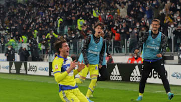 TURIN, ITALY - FEBRUARY 10: Dusan Vlahovic of Juventus celebrates with team mates after scoring to give the side a 2-1 lead during the Coppa Italia match between Juventus and US Sassuolo at Allianz Stadium on February 10, 2022 in Turin, Italy. (Photo by Jonathan Moscrop/Getty Images)