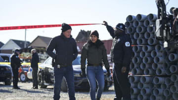 CHICAGO P.D. -- "Center Mass" Episode 714 -- Pictured: (l-r) Jason Beghe as Hank Voight, Lisseth Chavez as Vanessa Rojas -- (Photo by: Parrish Lewis/NBC)