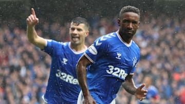 GLASGOW, SCOTLAND - AUGUST 11: Jermain Defoe of Rangers celebrates after he scores his second goal during the Ladbrokes Premiership match between Rangers and Hibernian at Ibrox Stadium on August 11, 2019 in Glasgow, Scotland. (Photo by Ian MacNicol/Getty Images)