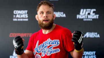 GOIANIA, BRAZIL - MAY 28: Featherweight Nik Lentz of the United States holds an open training session for media at Flex Alphaville Gym on May 28, 2015 in Goiania, Brazil. (Photo by Buda Mendes/Zuffa LLC/Zuffa LLC via Getty Images)