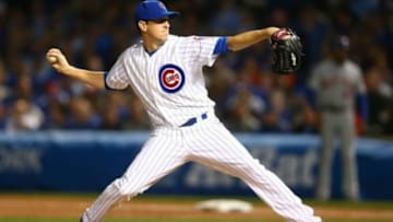 October 20, 2015; Chicago, IL, USA; Chicago Cubs starting pitcher Kyle Hendricks (28) pitches the first inning against the New York Mets in game three of the NLCS at Wrigley Field. Mandatory Credit: Jerry Lai-USA TODAY Sports