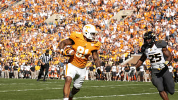 KNOXVILLE, TN - NOVEMBER 10: Mychal Rivera #81 of the Tennessee Volunteers runs after a reception against the Missouri Tigers during the game at Neyland Stadium on November 10, 2012 in Knoxville, Tennessee. Missouri won 51-48 in four overtimes. (Photo by Joe Robbins/Getty Images)