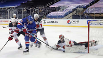 NEW YORK, NEW YORK - JANUARY 19: Mackenzie Blackwood #29 of the New Jersey Devils makes the third period save on Brendan Lemieux #48 of the New York Rangers at Madison Square Garden on January 19, 2021 in New York City. The Devils defeated the Rangers 4-3. (Photo by Bruce Bennett/Getty Images)