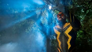 Black Lightning -- "The Book of Resistance: Chapter Two" -- Image Number: BLK307b_0343r.jpg -- Pictured: Cress Williams as Black Lightning -- Photo: Mark Hill/The CW -- © 2019 The CW Network, LLC. All rights reserved.