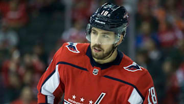 WASHINGTON, DC - NOVEMBER 05: Washington Capitals center Chandler Stephenson (18) ready for a face-off during a NHL game between the Washington Capitals and the Edmonton Oilers, on November 05, 2018, at Capital One Arena, in Washington, D.C.The Capitals defeated the Oilers 4-2.(Photo by Tony Quinn/Icon Sportswire via Getty Images)