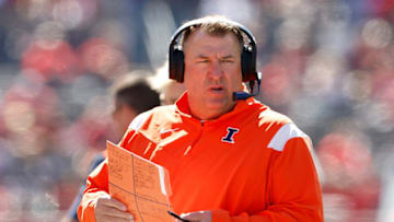 Head coach Bret Bielema of the Illinois (Photo by John Fisher/Getty Images)