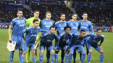 LYON, FRANCE - FEBRUARY 26: Team Juventus poses before the UEFA Champions League round of 16 first leg match between Olympique Lyonnais (OL) and Juventus at Groupama Stadium on February 26, 2020 in Decines near Lyon, France. (Photo by Jean Catuffe/Getty Images)