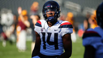 TEMPE, AZ - NOVEMBER 25: Arizona Wildcats quarterback Khalil Tate (14) warms up before the college football game between the Arizona Wildcats and the Arizona State Sun Devils on November 25, 2017 at Sun Devil Stadium in Tempe, Arizona. (Photo by Kevin Abele/Icon Sportswire via Getty Images)