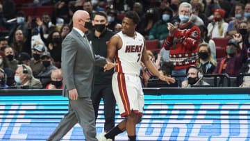 Miami Heat guard Kyle Lowry (7) is ejected from the game(Troy Wayrynen-USA TODAY Sports)