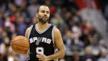 WASHINGTON, DC - NOVEMBER 26: Tony Parker #9 of the San Antonio Spurs dribbles the ball against the Washington Wizards in the second half at Verizon Center on November 26, 2016 in Washington, DC. NOTE TO USER: User expressly acknowledges and agrees that, by downloading and or using this photograph, User is consenting to the terms and conditions of the Getty Images License Agreement. (Photo by Rob Carr/Getty Images)