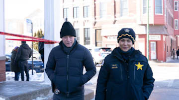 CHICAGO P.D. -- "Impossible Dream" Episode 809 -- Pictured: (l-r) Jason Beghe as Hank Voight, Nicole Ari Parker as Samantha Miller -- (Photo by: Sandy Morris/NBC)