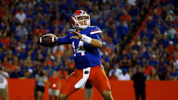 Sep 17, 2016; Gainesville, FL, USA; Florida Gators quarterback Luke Del Rio (14) drops back during the second half at Ben Hill Griffin Stadium. Florida Gators defeated the North Texas Mean Green 32-0. Mandatory Credit: Kim Klement-USA TODAY Sports