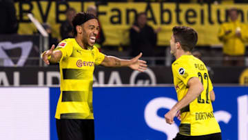 (L-R) Pierre-Emerick Aubameyang of Borussia Do,rtmund Christian Pulisic of Borussia Dortmund during the Bundesliga match between Borussia Dortmund and Borussia Mönchengladbach on September 23, 2017 at the Signal Iduna Park stadium in Dortmund, Germany.(Photo by VI Images via Getty Images)