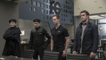iZombie -- "Insane in the Germ Brain" -- Image Number: ZMB411b_0078b.jpg -- Pictured (L-R): Jason Dohring as Chase Graves, and Robert Buckley as Major -- Photo Credit: Jack Rowand/The CW -- ÃÂ© 2018 The CW Network, LLC. All Rights Reserved.