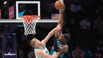 Jalen Duren #0 of the Detroit Pistons dunks the ball against the Charlotte Hornets (Photo by David Jensen/Getty Images)