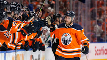 Kyle Turris #8, Edmonton Oilers (Photo by Codie McLachlan/Getty Images)