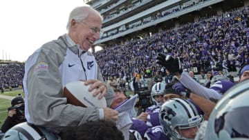 MANHATTAN, KS - NOVEMBER 26: Head coach Bill Snyder (C) of the Kansas State Wildcats gets carried off the field, after winning his 200th career game against the Kansas Jayhawks on November 26, 2016 at Bill Snyder Family Stadium in Manhattan, Kansas. (Photo by Peter G. Aiken/Getty Images)
