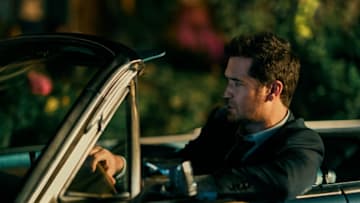 The Lincoln Lawyer. Manuel Garcia-Rulfo as Mickey Haller in episode 101 of The Lincoln Lawyer. Cr. Lara Solanki/Netflix © 2022
