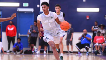 LOS ANGELES, CA - AUGUST 10: Adam Miller drives to the basket during the Nike Academy Showcase Game on August 10, 2019 at the Los Angeles Southwest College in Los Angeles, CA. (Photo by Brian Rothmuller/Icon Sportswire via Getty Images)