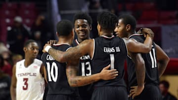 Cincinnati Bearcats guard Troy Caupain against the Temple Owls. USA Today.