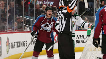 DENVER, CO - APRIL 06: Gabriel Landeskog
