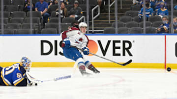Former New York Rangers draft pick Ryan Graves (27) scores a goal against St. Louis Blues in game three of the first round of the 2021 Stanley Cup Playoff( Credit: Jeff Le-USA TODAY Sports)
