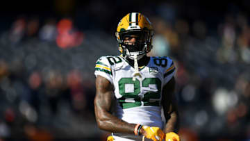 CHICAGO, IL - DECEMBER 16: J'Mon Moore #82 of the Green Bay Packers warms up prior to the game against the Chicago Bears at Soldier Field on December 16, 2018 in Chicago, Illinois. (Photo by Stacy Revere/Getty Images)