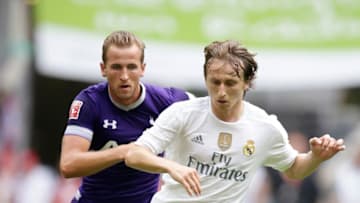 (L-R) Luka Modric of Real Madrid, Harry Kane of Tottenham Hotspur during the AUDI Cup match between Real Madrid and Tottenham Hotspur on August 4, 2015 at the Allianz Arena in Munich, Germany(Photo by VI Images via Getty Images)