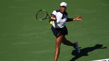 INDIAN WELLS, CALIFORNIA - MARCH 07: Venus Williams of the United States plays a forehand against Andrea Petkovic of Germany during their womens singles first round match on day four of the BNP Paribas Open at the Indian Wells Tennis Garden on March 07, 2019 in Indian Wells, California. (Photo by Clive Brunskill/Getty Images)