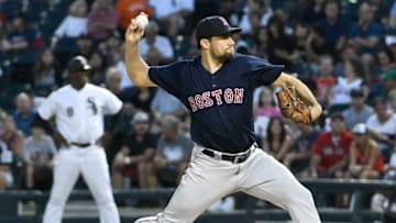 CHICAGO, IL - AUGUST 31: Nathan Eovaldi #17 of the Boston Red Sox pitches against the Chicago White Sox during the first inning on August 31, 2018 at Guaranteed Rate Field in Chicago, Illinois. (Photo by David Banks/Getty Images)