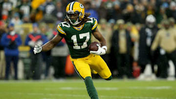 GREEN BAY, WISCONSIN - NOVEMBER 10: Davante Adams #17 of the Green Bay Packers runs with the ball after a catch against the Carolina Panthers during the first quarter in the game at Lambeau Field on November 10, 2019 in Green Bay, Wisconsin. (Photo by Dylan Buell/Getty Images)