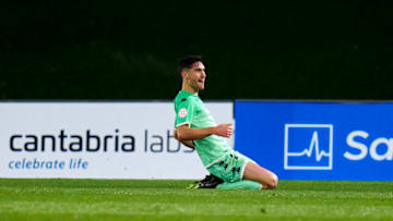 MADRID, SPAIN - DECEMBER 03: Diego Percan of Cultural Leonesa celebrates after scoring his team's first goal during a game of Primera Federacion match between Real Madrid Castilla and Cultural Leonesa at Estadio Alfredo Di Stefano on December 03, 2022 in Madrid, Spain. (Photo by Diego Souto/Quality Sport Images/Getty Images)