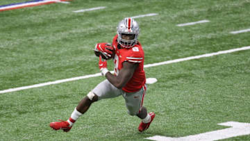INDIANAPOLIS, INDIANA - DECEMBER 19: Trey Sermon #8 of the Ohio State Buckeyes runs for a touchdown against the Northwestern Wildcats during the Big Ten Championship at Lucas Oil Stadium on December 19, 2020 in Indianapolis, Indiana. (Photo by Andy Lyons/Getty Images)