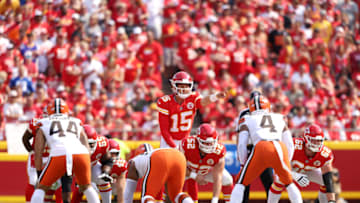 KANSAS CITY, MISSOURI - SEPTEMBER 12: Patrick Mahomes #15 of the Kansas City Chiefs directs the offense against the Cleveland Browns during the first half at Arrowhead Stadium on September 12, 2021 in Kansas City, Missouri. (Photo by Jamie Squire/Getty Images)