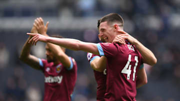 LONDON, ENGLAND - APRIL 27: Declan Rice of West Ham United and team mates celebrate after the Premier League match between Tottenham Hotspur and West Ham United at Tottenham Hotspur Stadium on April 27, 2019 in London, United Kingdom. (Photo by Shaun Botterill/Getty Images)