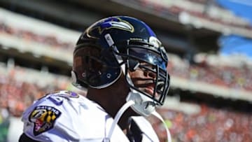 Oct 26, 2014; Cincinnati, OH, USA; Baltimore Ravens outside linebacker Terrell Suggs (55) against the Cincinnati Bengals at Paul Brown Stadium. Bengals defeated the Ravens 27-24. Mandatory Credit: Andrew Weber-USA TODAY Sports