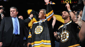 BOSTON, MA - JUNE 8: Former Boston Bruins Bobby Orr waves to fans prior to the game against the Vancouver Canucks in Game Four of the 2011 NHL Stanley Cup Final at TD Garden on June 8, 2011 in Boston, Massachusetts. (Photo by Brian Babineau/NHLI via Getty Images)