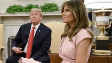 WASHINGTON, DC - JUNE 25: U.S. President Donald Trump and first lady Melania Trump meet with King Abdullah II and Queen Rania of Jordan in the Oval Office of the White House on June 25, 2018 in Washington, DC. (Photo by Olivier Douliery-Pool/Getty Images)